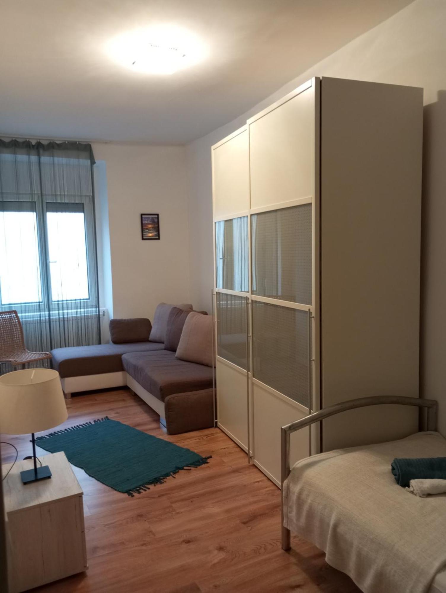 Milla Apartmanok Эгер Экстерьер фото